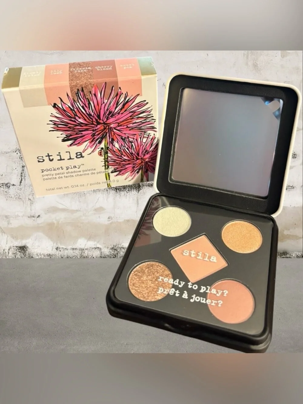 Stila Pocket Play Pretty Petal 5-shade Eyeshadow Palette NEW